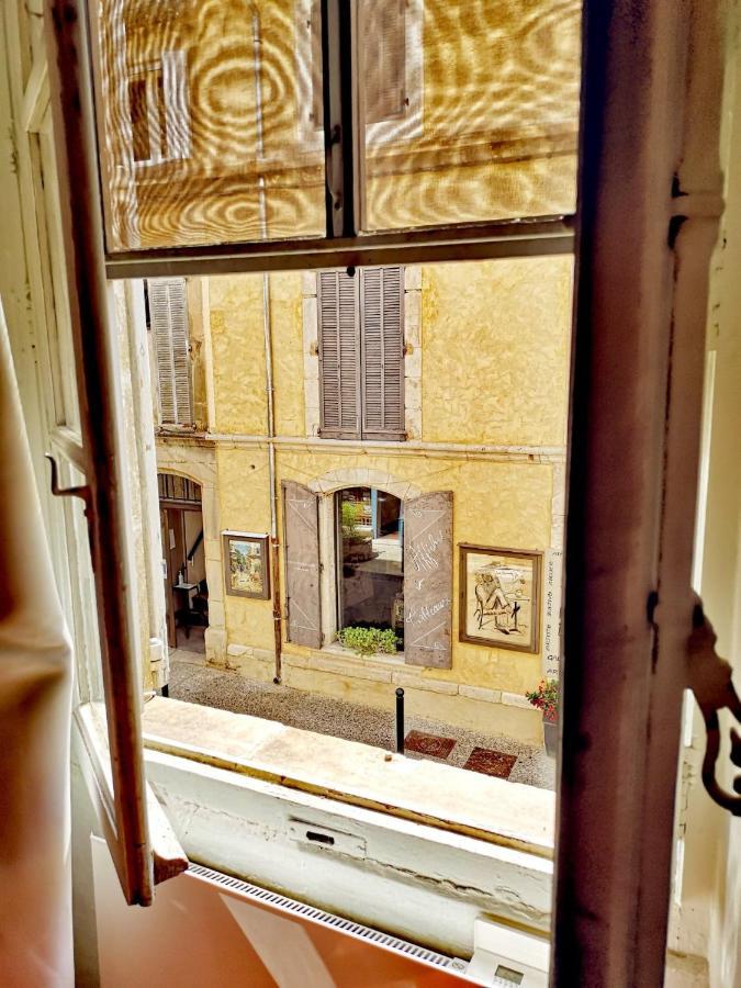 Ancienne Maison De Maitres Lourmarin Exterior photo